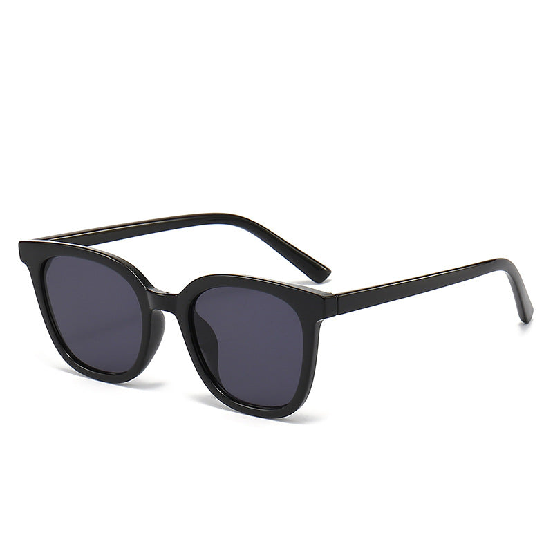 Chic Geometric Sunglasses