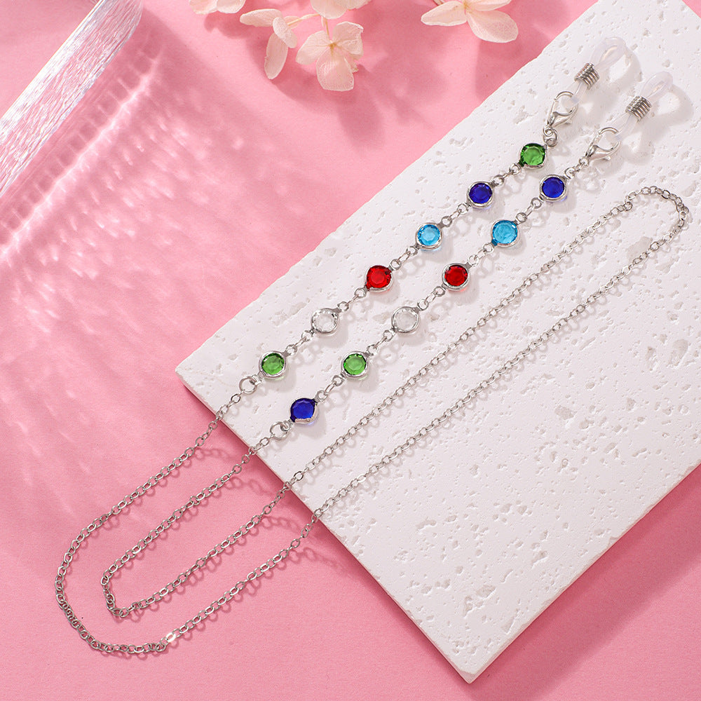 Artistic Beaded Eyewear Chain Bowlift