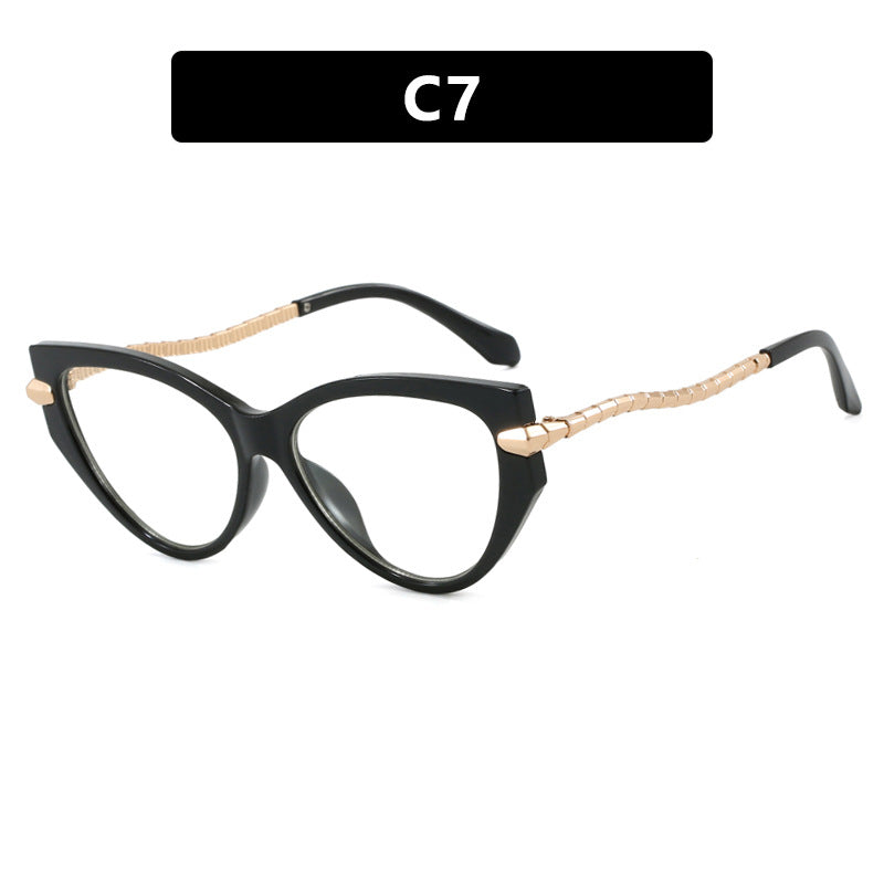 Ladies Cat-Eye Sunglasses with elegant metal frame and fashionable accents Bowlift