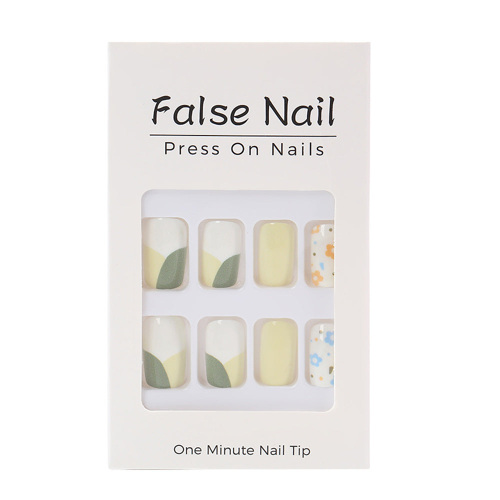 Artificial Nail Set with Playful Flower Patterns Bowlift