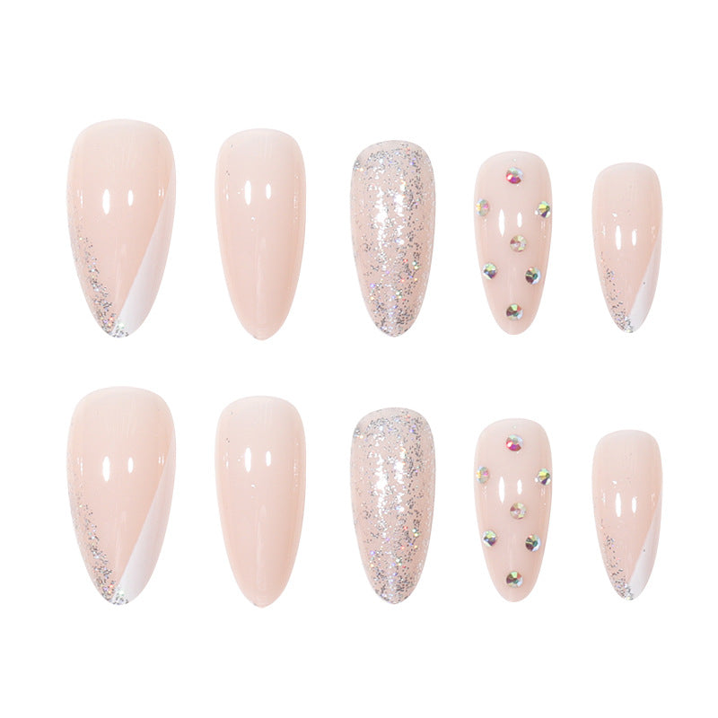 Glamorous Glittered Stiletto Nail Art Bowlift
