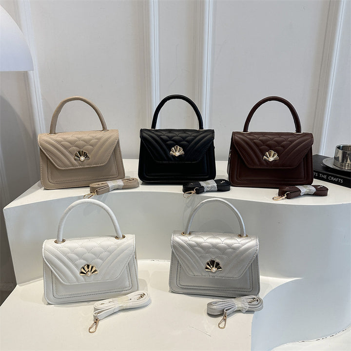 WoElegant Quilted Shoulder Bag Bowlift