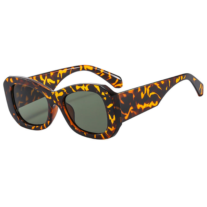 Women's Futuristic Sunglasses with Distinctive Frame Bowlift