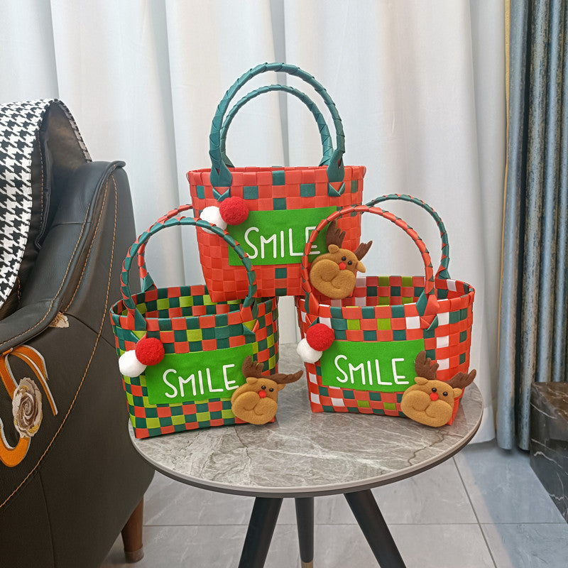 Playful and Practical Basket Bag Bowlift