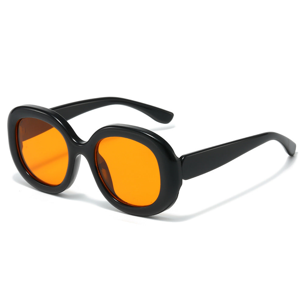 Fashion-Forward Retro-Inspired Round Sunglasses Bowlift