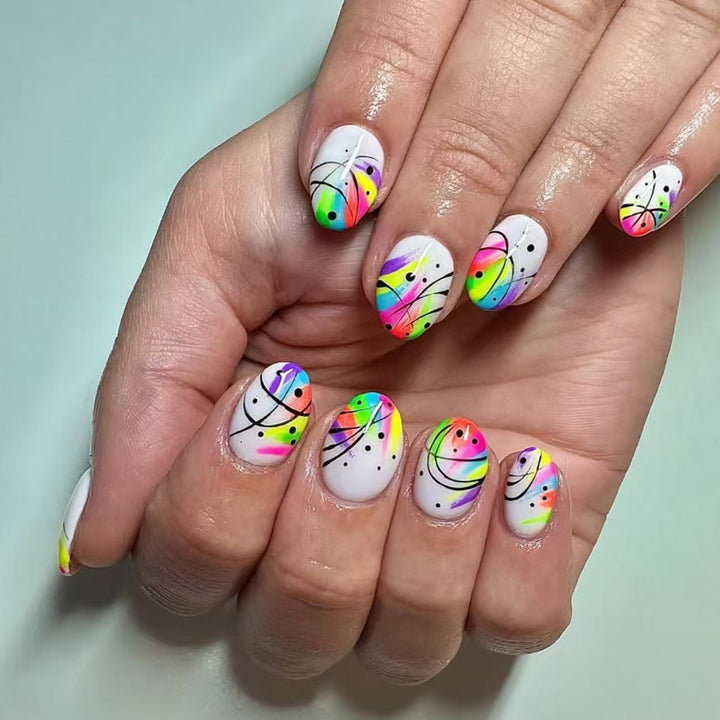 Artistic Abstract Pattern Press-On Nails Bowlift