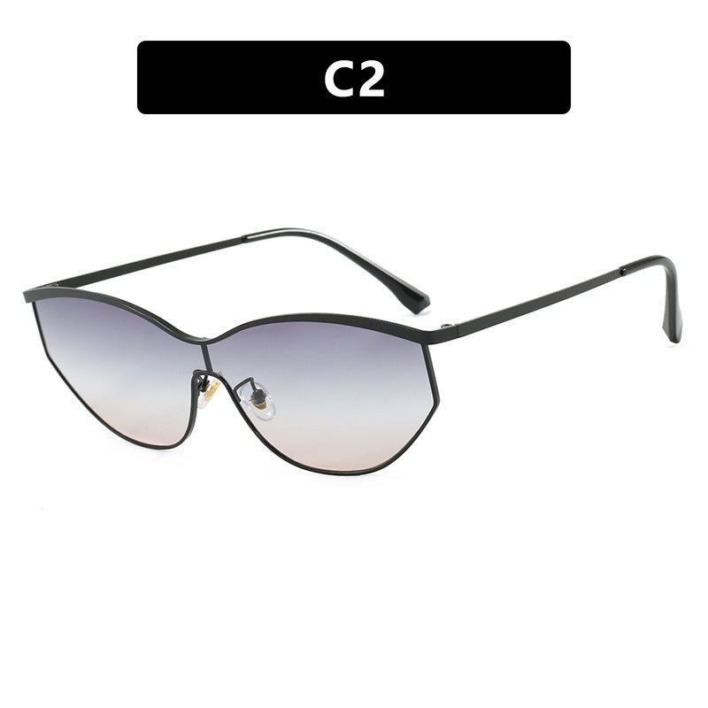 Women's Cat-Eye Sunglasses in modern design with protective UV filter Bowlift
