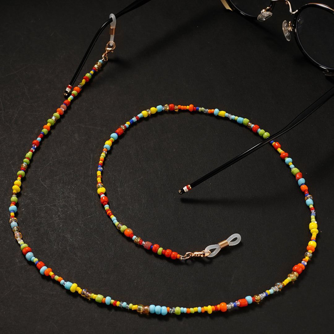 Elegant Gold-Plated Eyewear Chain Bowlift