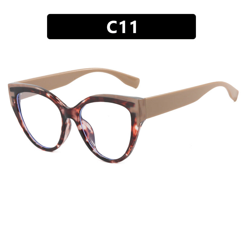 Ladies Cat-Eye Sunglasses with Extravagant Frame and UV Protection Bowlift