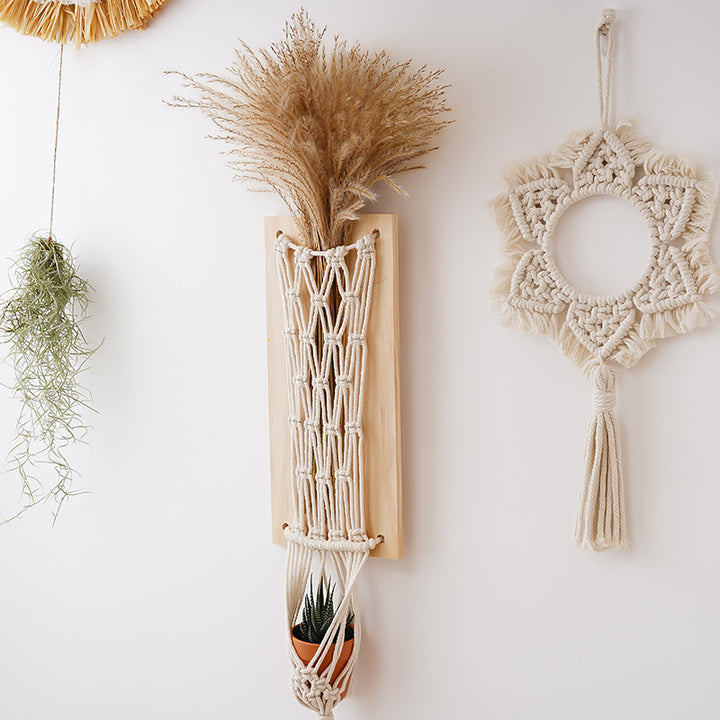 Decorative Wall Hanging Bowlift