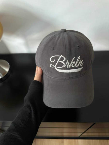 Stylish Curved Brim Baseball Cap