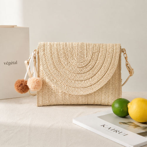 Handcrafted Shoulder Bag Made of Woven Material Bowlift