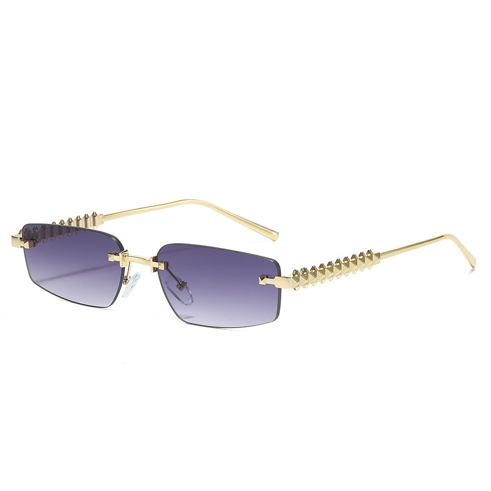 Women's Designer Sunglasses with Unique Barbed Wire Design Bowlift