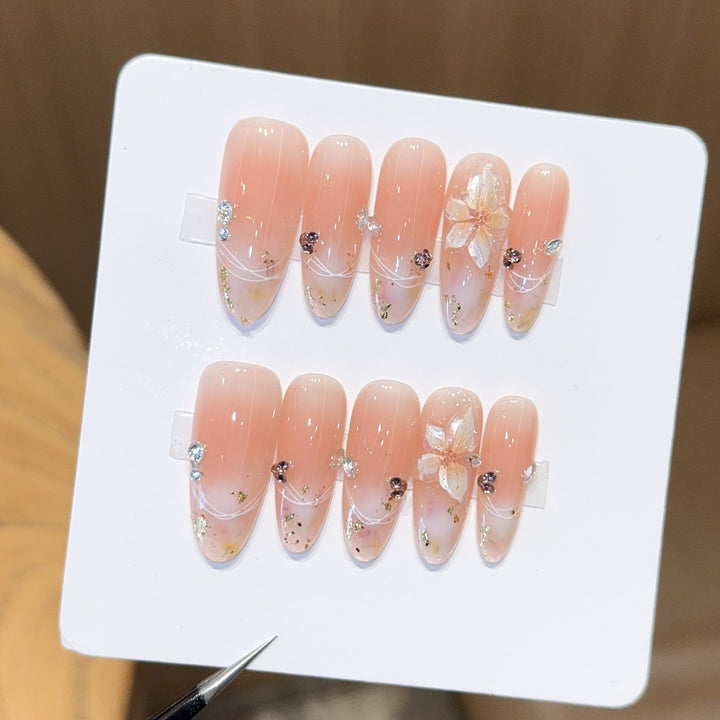 Artificial nails with delicate flower and glitter detail Bowlift