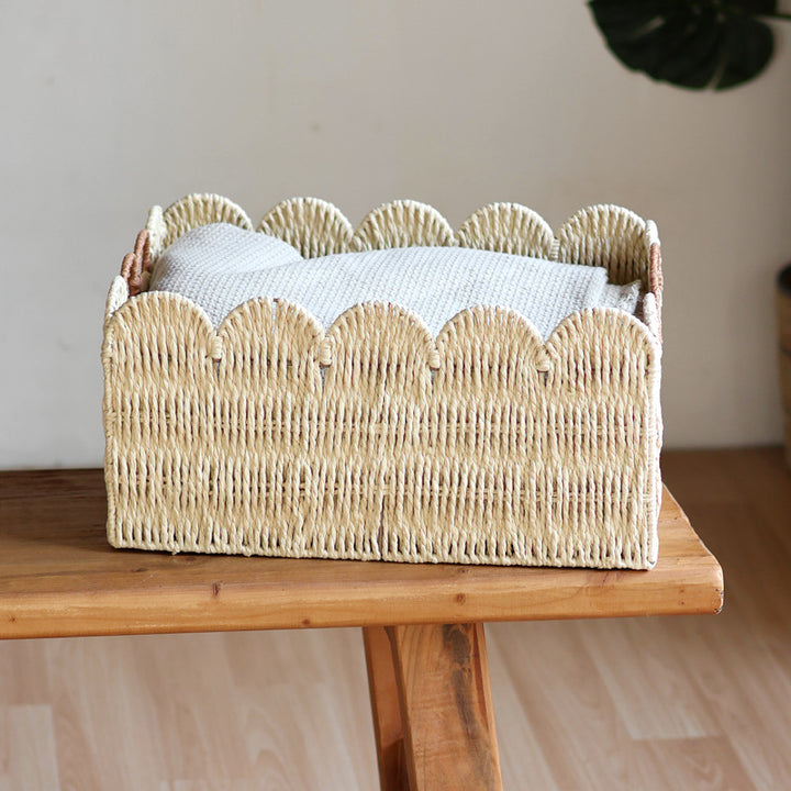Handwoven storage basket Bowlift