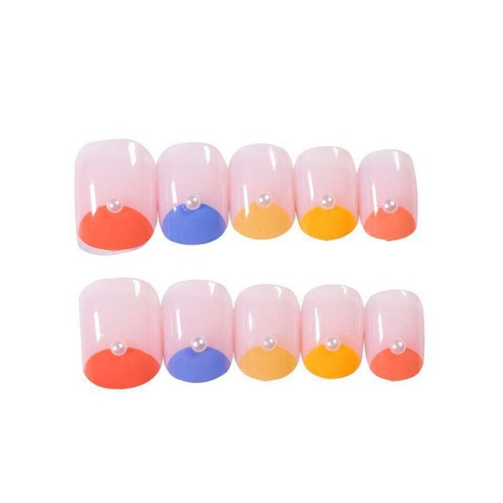 Creative art nails with colorful gradient Bowlift