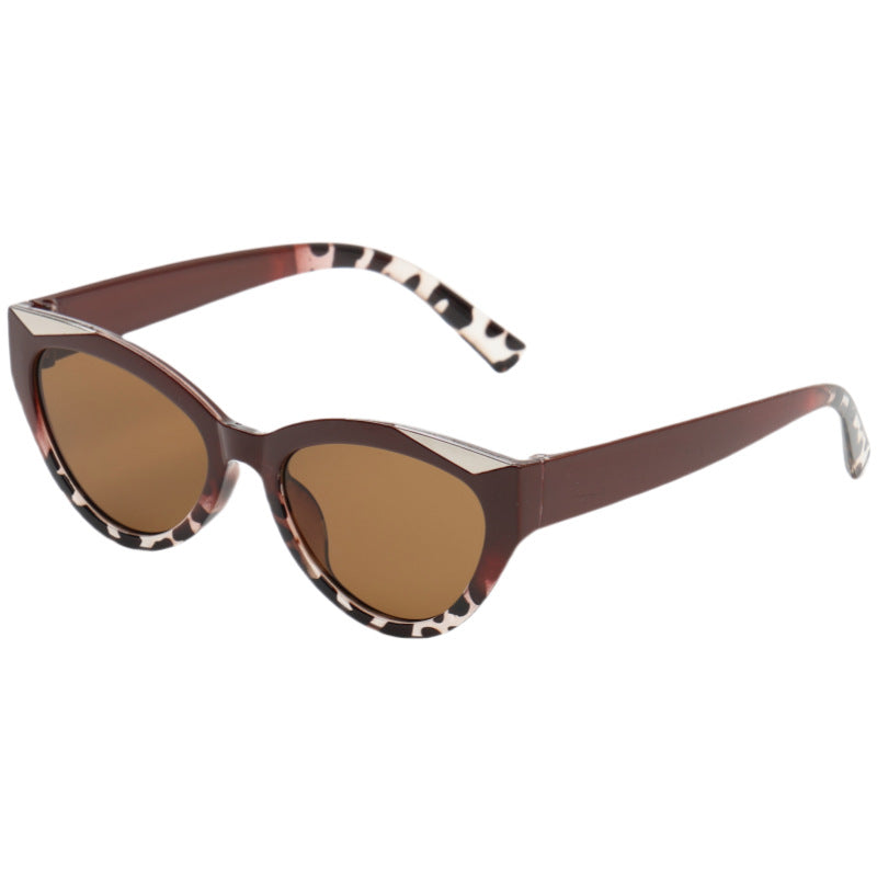 Women's elegant Cat-Eye sunglasses with luxurious details Bowlift