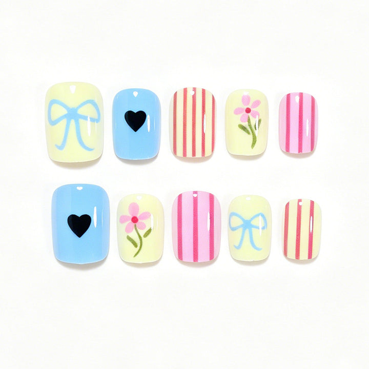 Decorative Nail Art Set with Floral Motifs Bowlift