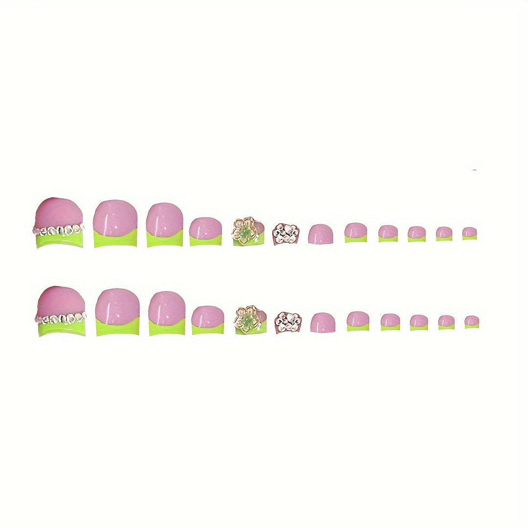 Decorative Nail Art Set with Floral and Rhinestone Accents Bowlift