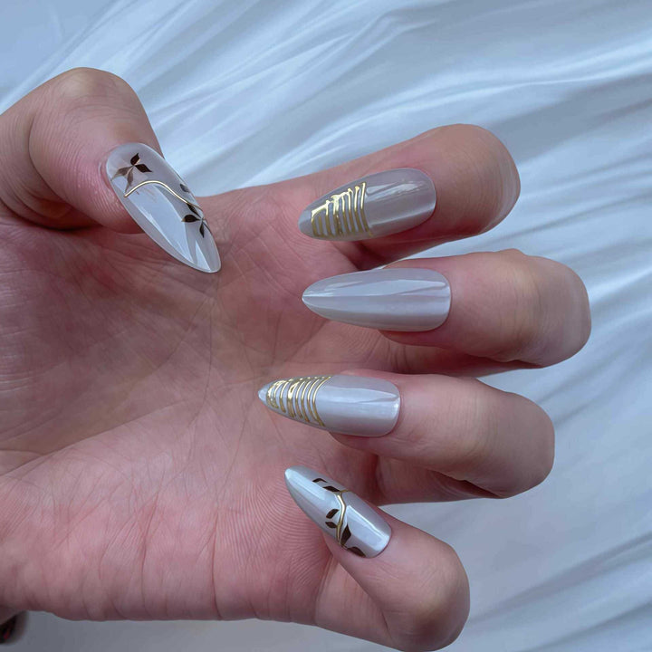 Designer Nail Art Extensions Bowlift