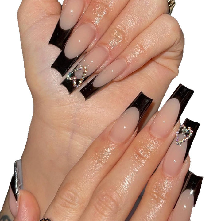 Stylish Decorative Press-On Nail Art Bowlift