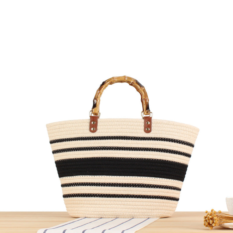 Elegant basket bag with bamboo handles Bowlift