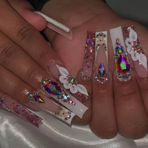 Glamorous 3D Crystal-Embellished Nail Extensions Bowlift
