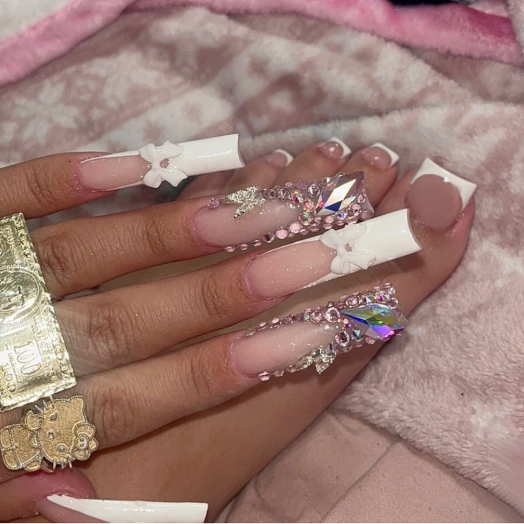 Elegant 3D Crystal-Embellished Acrylic Nail Extensions Bowlift