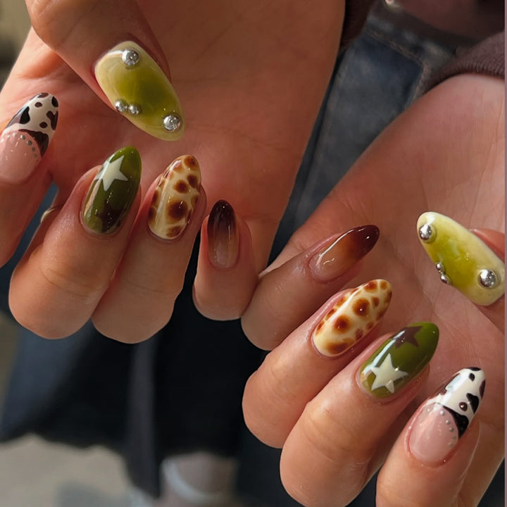Creative artistic nails with unique animal designs Bowlift