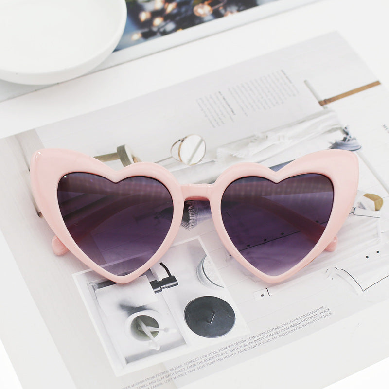 Women's Heart-Shaped Sunglasses with Glittering Frame Bowlift