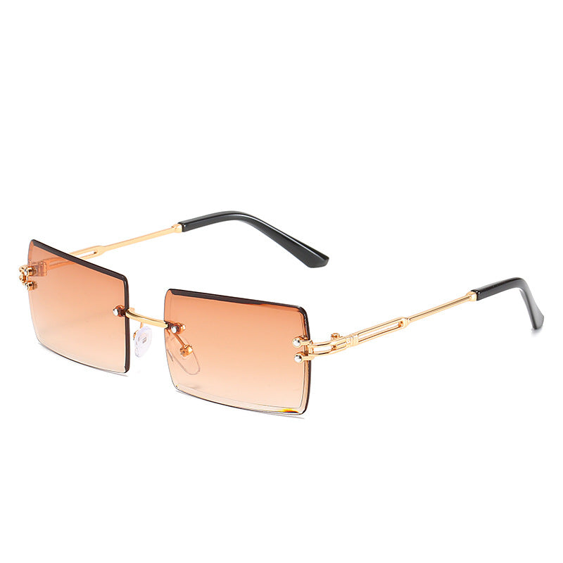 Women's stylish sunglasses with unique rectangular frame and sparkling details Bowlift