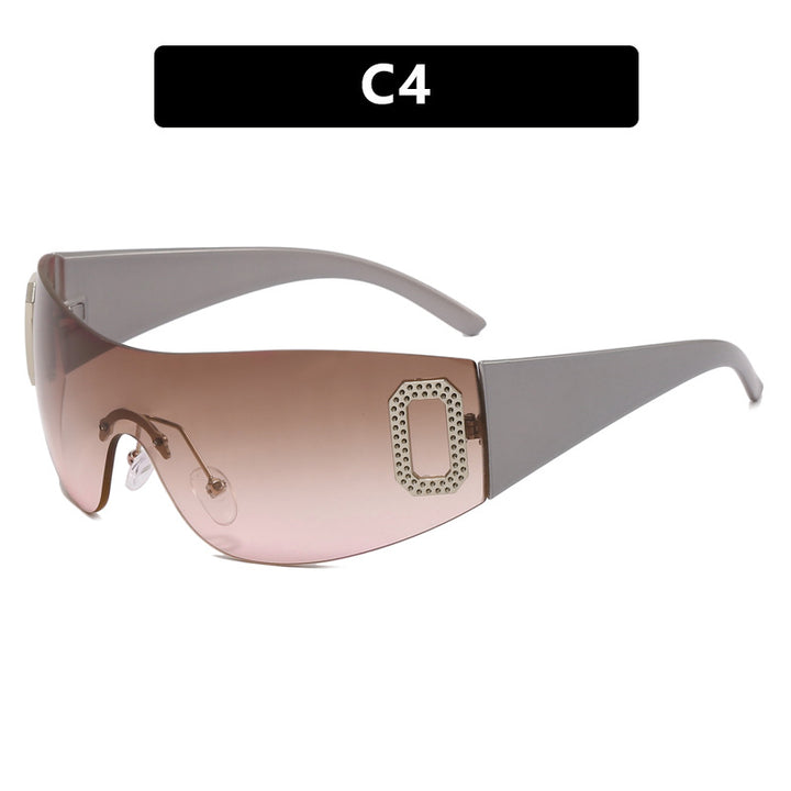 Ladies sporty fashionable sunglasses with elegant design and UV protection Bowlift