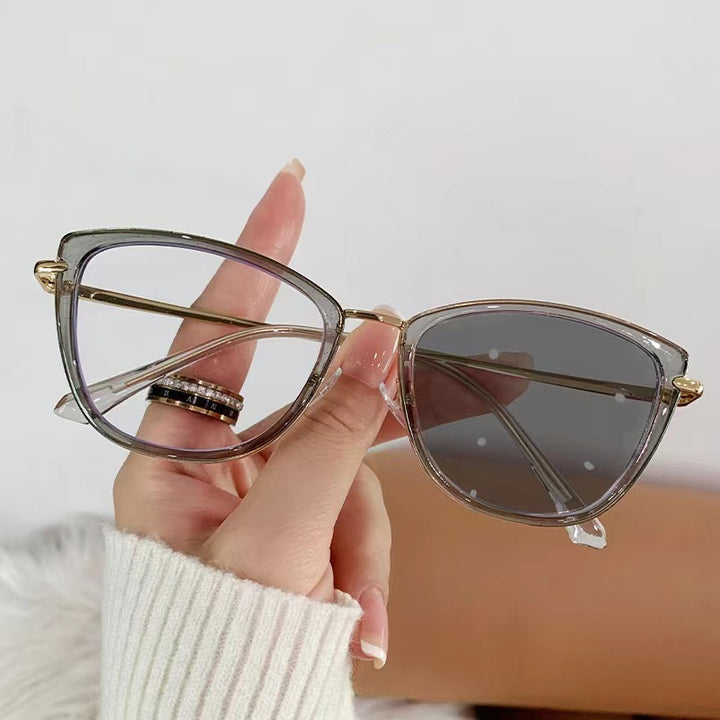 Women's fashionable Cat-Eye sunglasses with UV protection and ergonomic design Bowlift