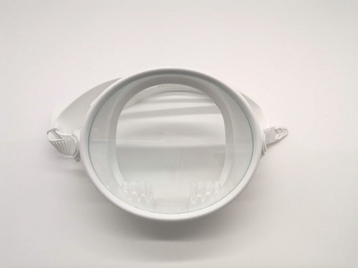 Swimming mask with ergonomic silicone sealing ring Bowlift