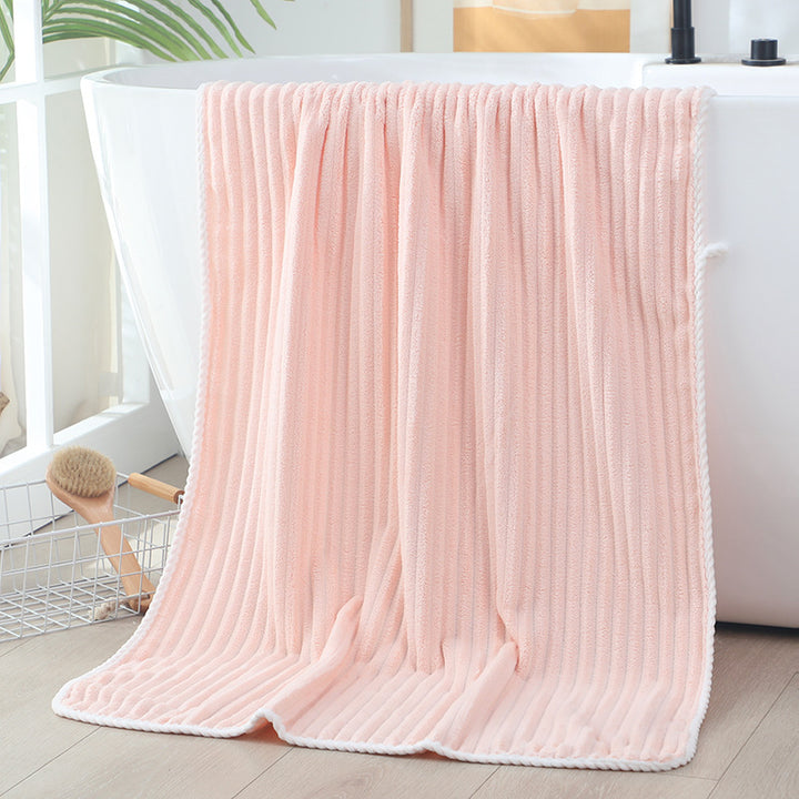 luxurious and soft towel by Bowlift