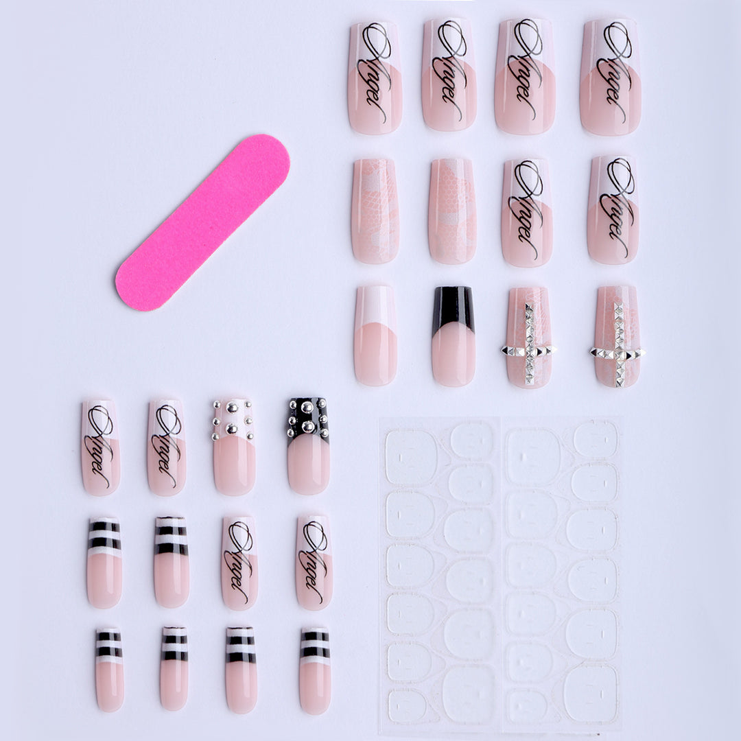 Artificial nails with glamorous 3D decorations Bowlift