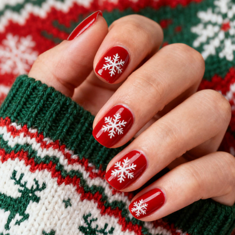 Artificial nail set with winter snowflake designs Bowlift