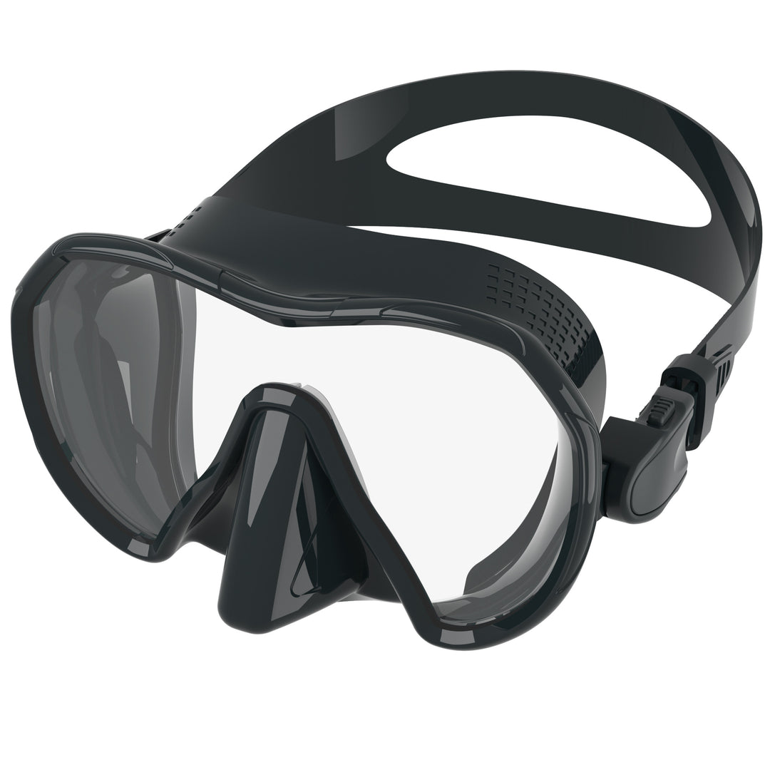Diving mask with wide field of vision and innovative anti-fog technology Bowlift