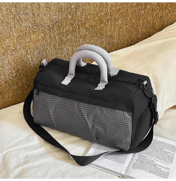 Durable sports and travel bag Bowlift