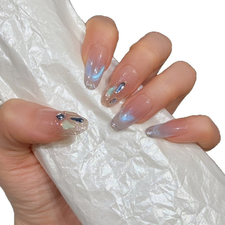 Stylish Nail Art Bowlift