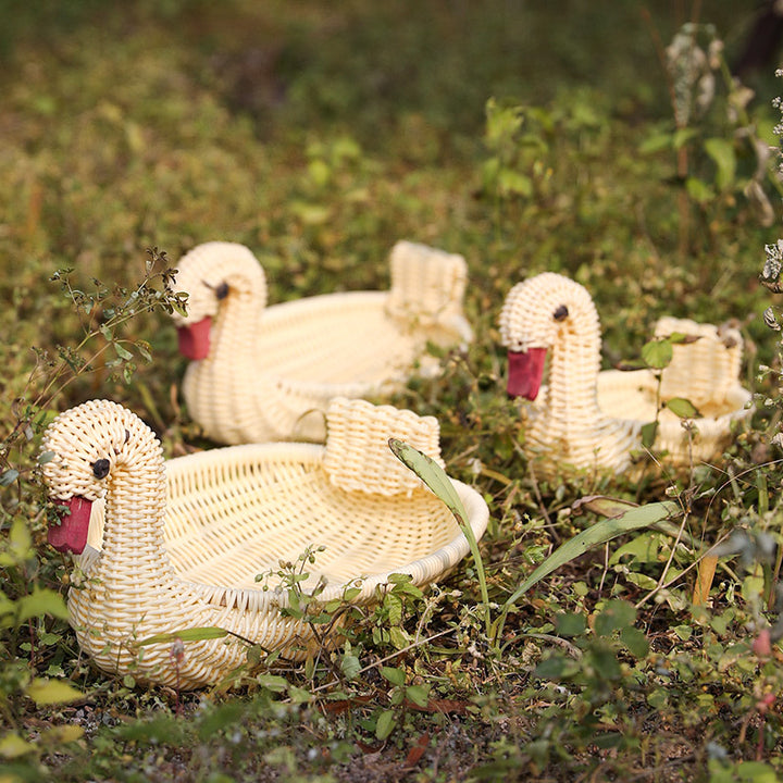 Decorative Woven Duck-Shaped Storage Basket Bowlift