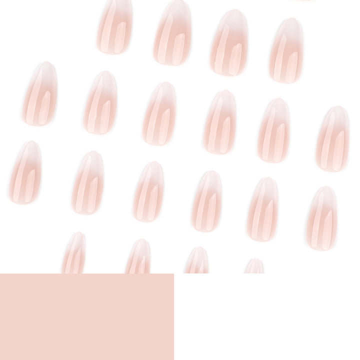 Artful stiletto nails with an elegant gradient and high gloss Bowlift