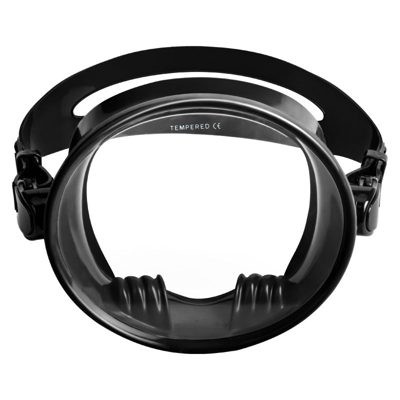 Swimming mask with ergonomic silicone sealing ring Bowlift