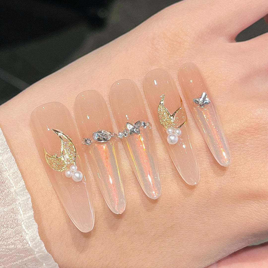 Stylish Stiletto Press-On Nail Extensions Bowlift