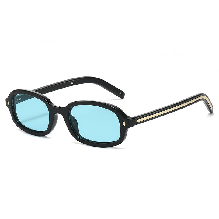 Retro-Inspired Rectangular Sunglasses Bowlift
