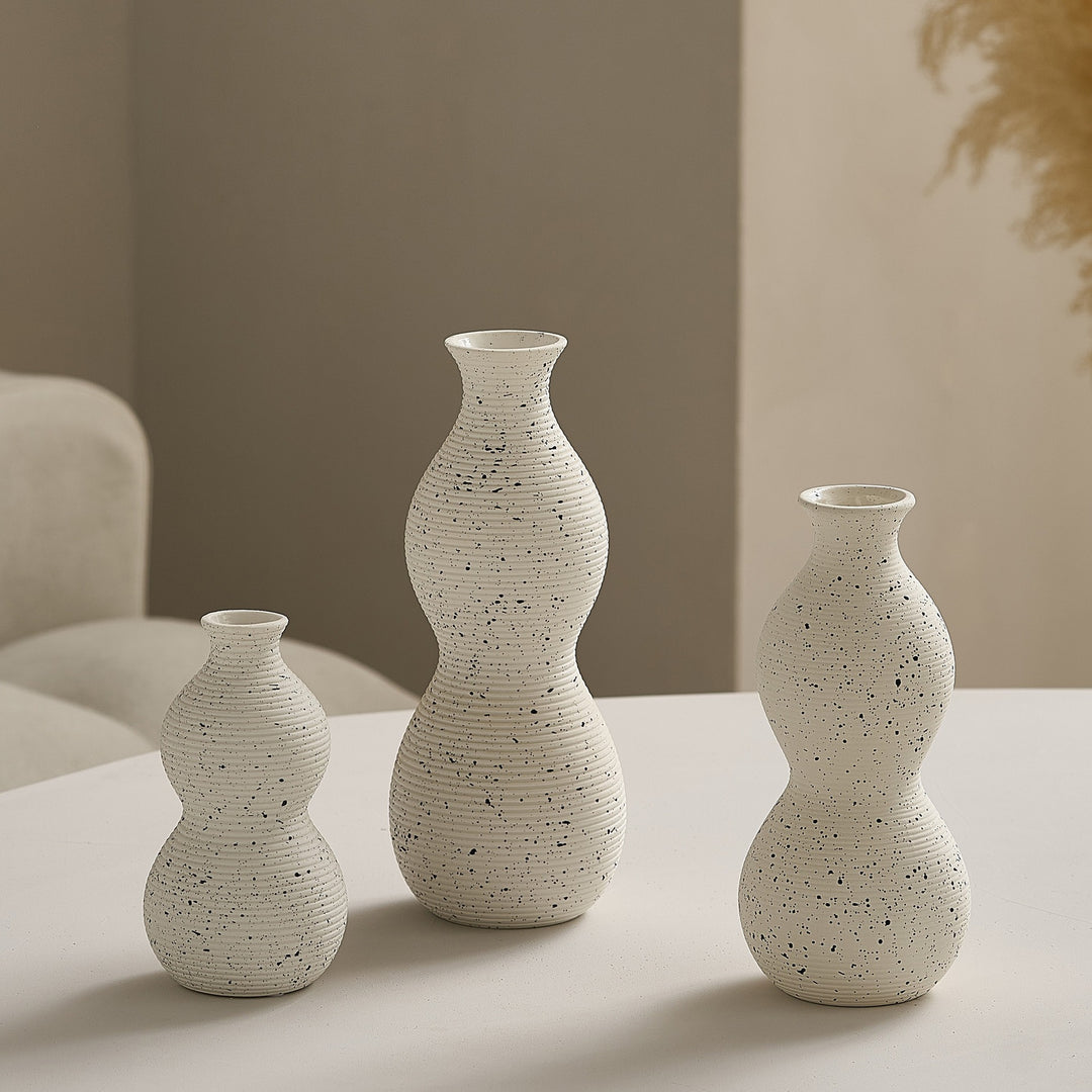 Elegant and Artistic Ceramic Vase Bowlift