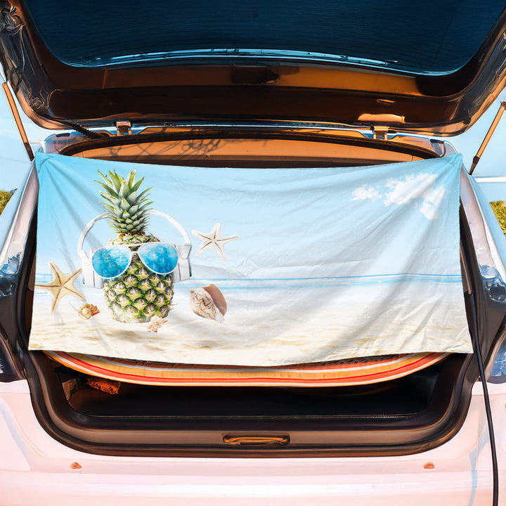 Luggage protection cover with maritime shell design Bowlift