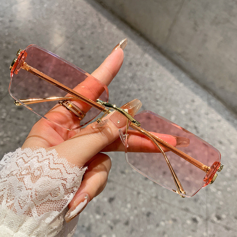 Women's oversized sunglasses with high-quality metal frame and polarized lenses Bowlift
