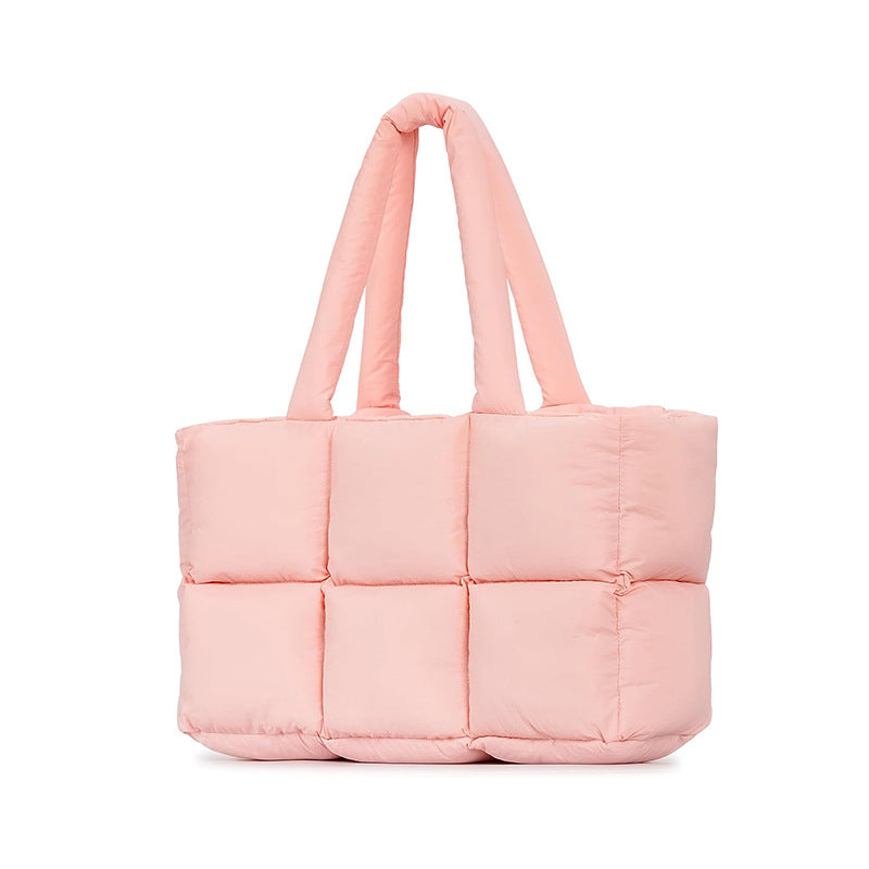 Fashionable quilted tote bag Bowlift