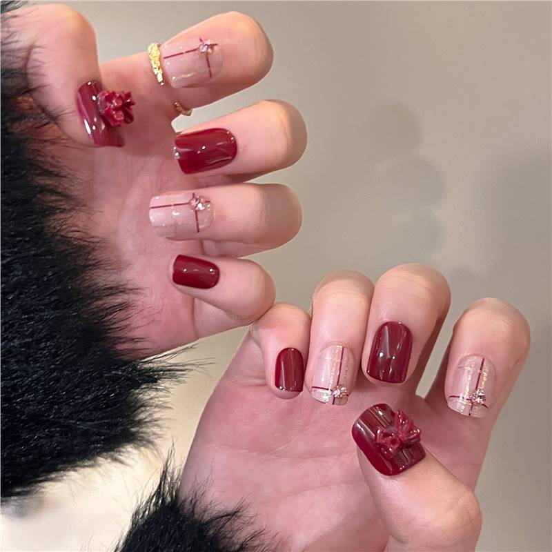 Decorative Press-On Nail Art Set with 3D Bow Accents Bowlift